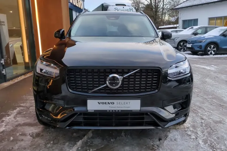 Volvo XC90 din 2022 cu 48.800 km - oferta VOL173896 - foto 2