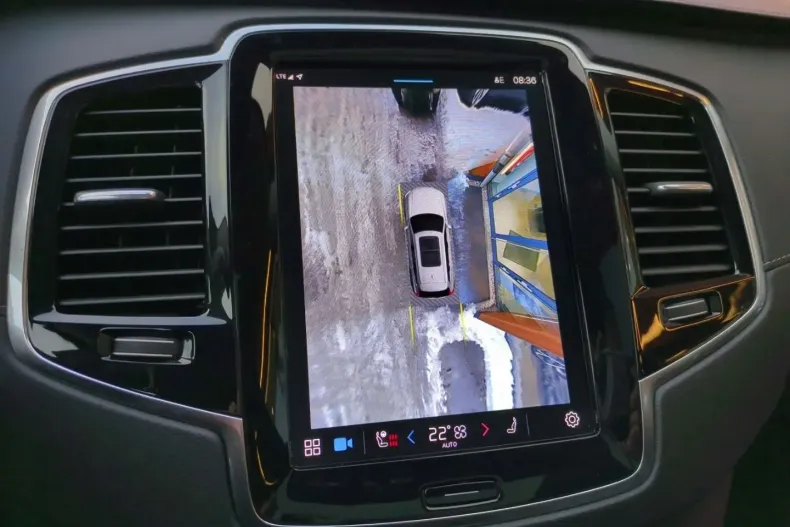 Volvo XC90 din 2022 cu 48.800 km - oferta VOL173896 - foto 16