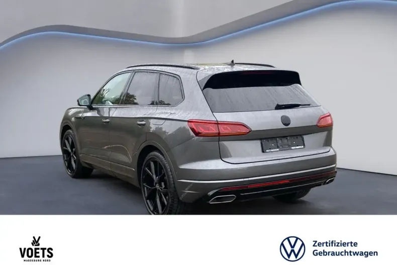 Volkswagen Touareg din 2023 cu 79.106 km - oferta VOL173899 - foto 4