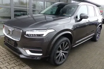 Volvo XC90 din 2023 - oferta VOL173901
