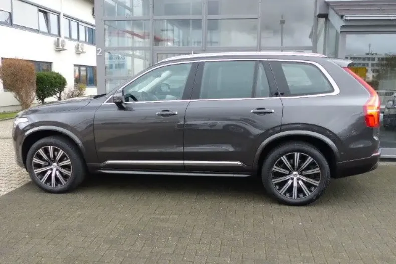 Volvo XC90 din 2023 cu 46.000 km - oferta VOL173901 - foto 2