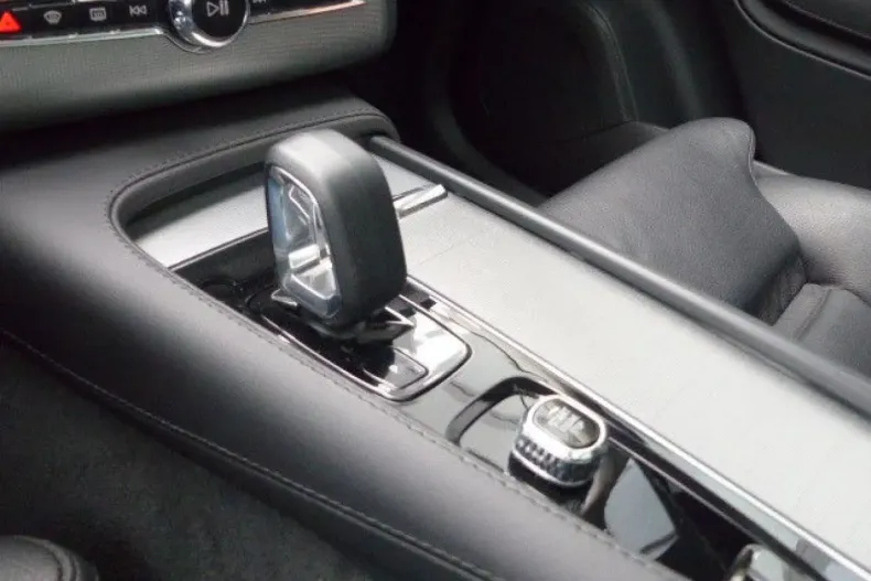 Volvo XC90 din 2023 cu 46.000 km - oferta VOL173901 - foto 14