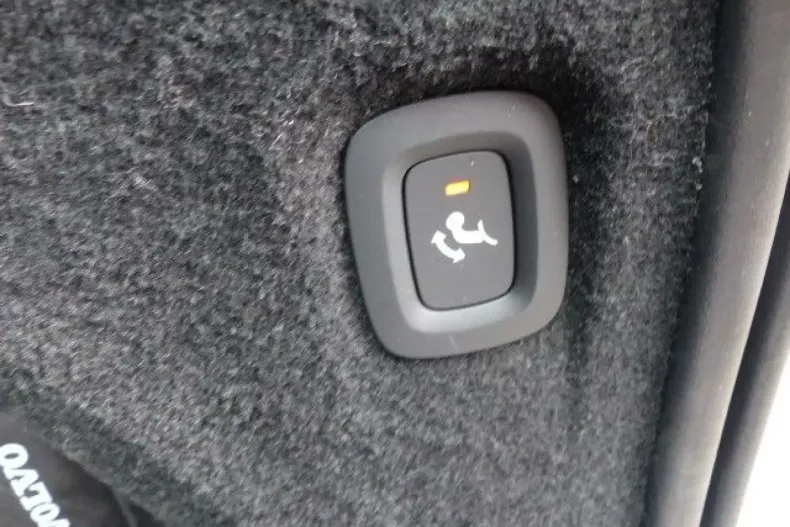 Volvo XC90 din 2023 cu 46.000 km - oferta VOL173901 - foto 28