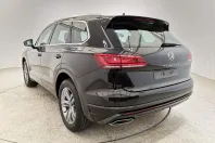 Volkswagen Touareg din 2021 cu 51.270 km - oferta VOL173903 - foto 4