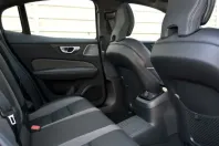 Volvo S60 din 2024 cu 23.000 km - oferta VOL173904 - foto 11