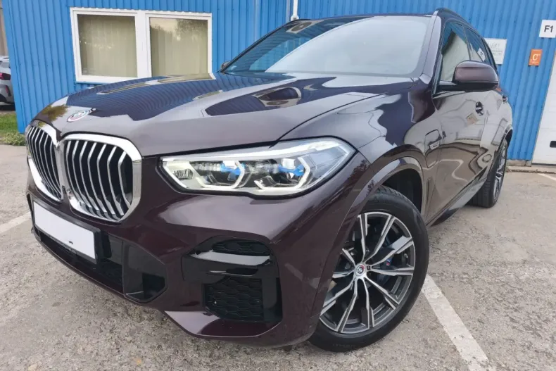 BMW X5 din 2022 cu 64.500 km - oferta BMW173909 - foto 1