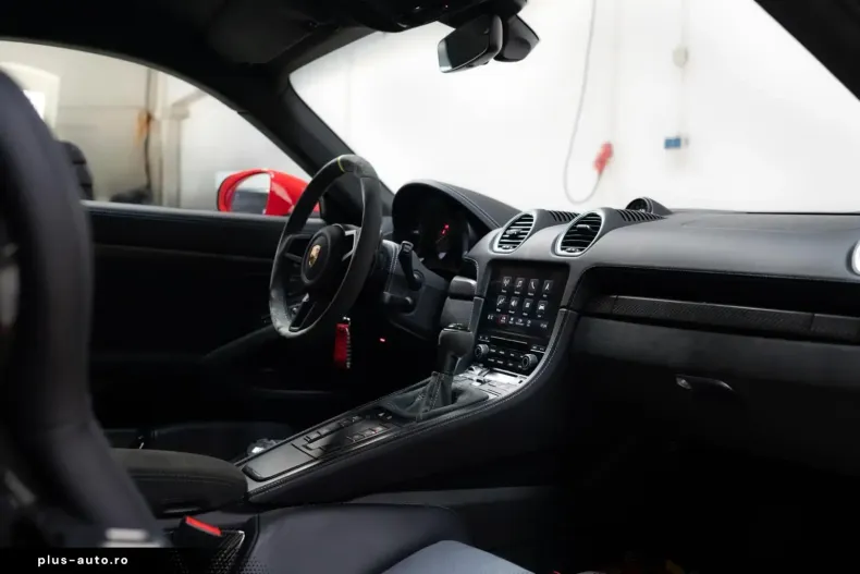 Porsche Cayman din 2024 cu 2.990 km - oferta POR173910 - foto 20
