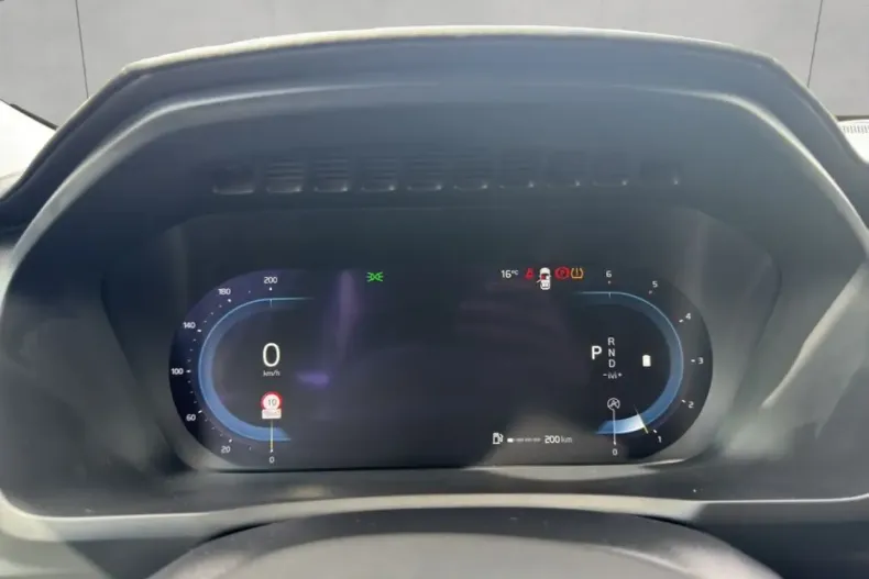 Volvo XC90 din 2024 cu 25.347 km - oferta VOL173911 - foto 8