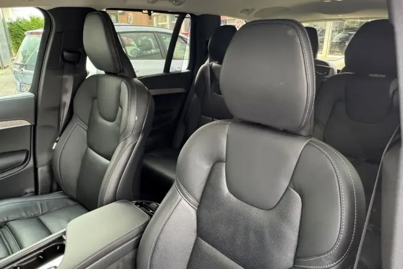 Volvo XC90 din 2022 cu 39.987 km - oferta VOL173912 - foto 8