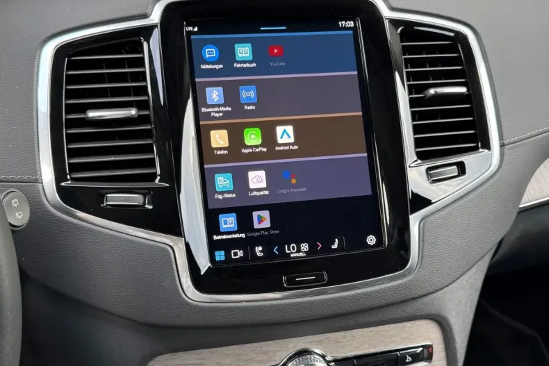 Volvo XC90 din 2022 cu 39.987 km - oferta VOL173912 - foto 20