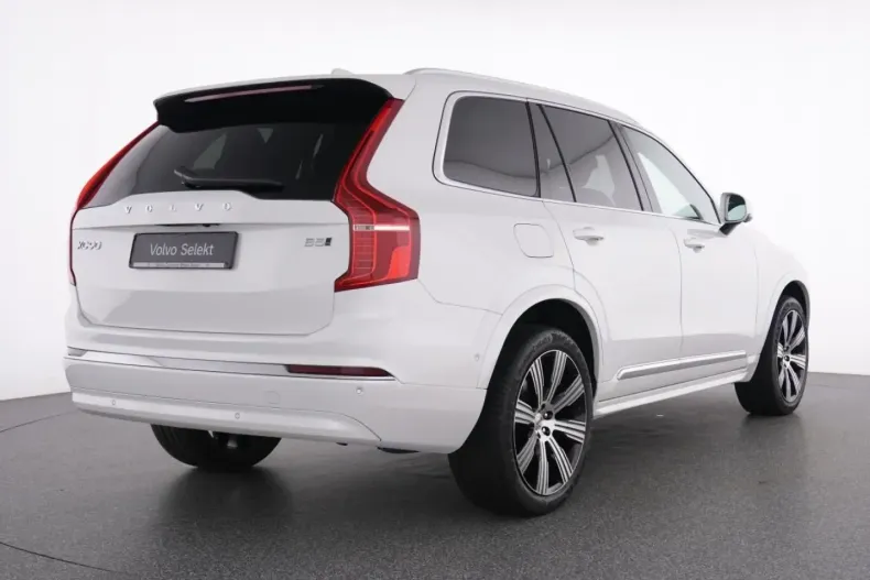 Volvo XC90 din 2023 cu 18.691 km - oferta VOL173913 - foto 3
