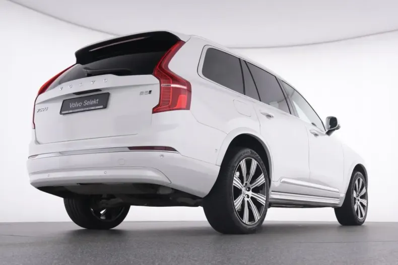 Volvo XC90 din 2023 cu 18.691 km - oferta VOL173913 - foto 8