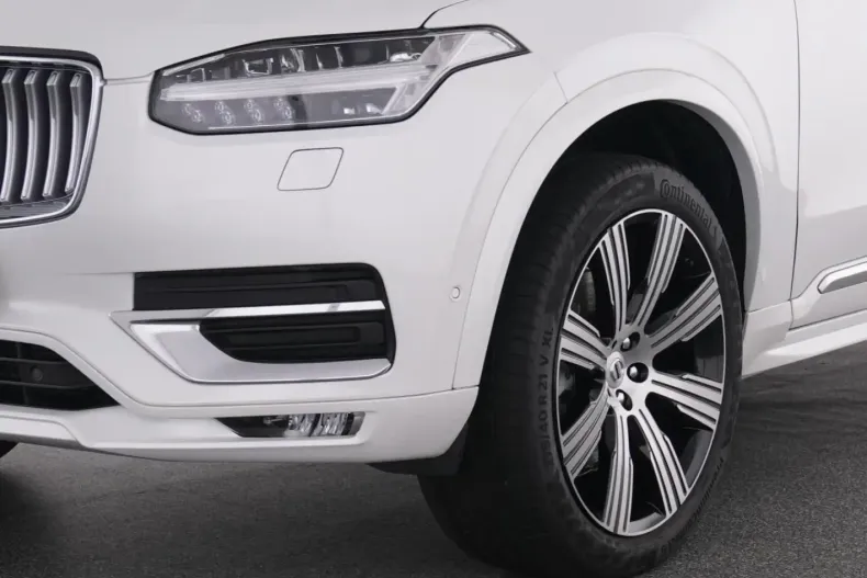 Volvo XC90 din 2023 cu 18.691 km - oferta VOL173913 - foto 9