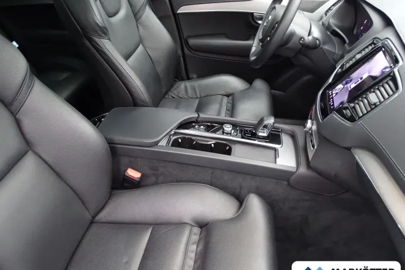 Volvo XC90 din 2022 cu 56.695 km - oferta VOL173914 - foto 21