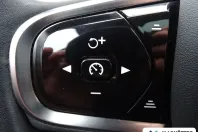 Volvo XC90 din 2022 cu 56.695 km - oferta VOL173914 - foto 23