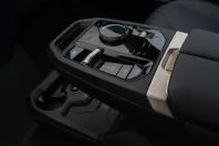 BMW iX din 2022 cu 41.975 km - oferta BMW173917 - foto 20