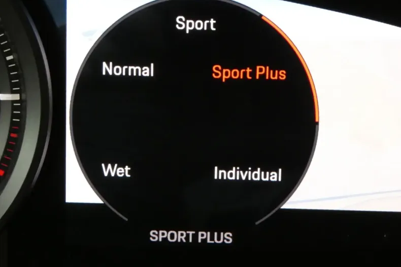 Porsche 992 din 2021 cu 94.500 km - oferta POR173918 - foto 34