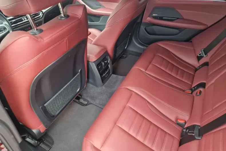 BMW i4 din 2022 cu 21.700 km - oferta BMW173919 - foto 14