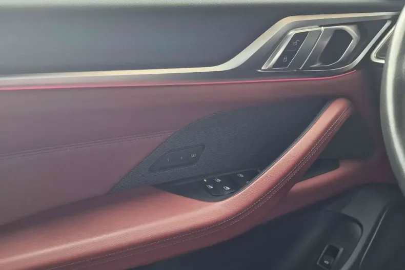 BMW i4 din 2022 cu 21.700 km - oferta BMW173919 - foto 22