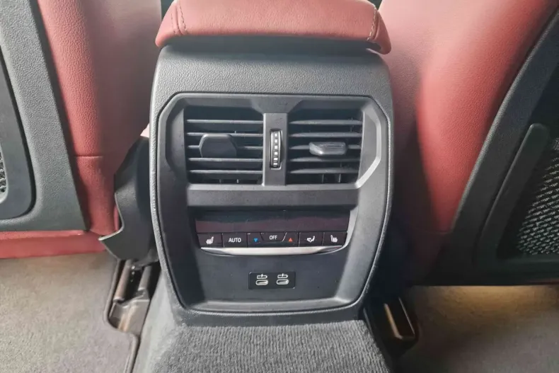 BMW i4 din 2022 cu 21.700 km - oferta BMW173919 - foto 23