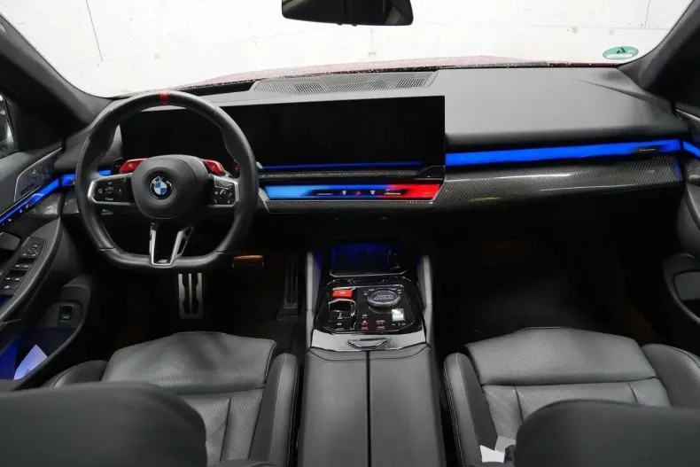 BMW M5 din 2025 cu 20.000 km - oferta BMW173925 - foto 3