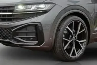 Volkswagen Touareg din 2024 cu 48.900 km - oferta VOL173931 - foto 13