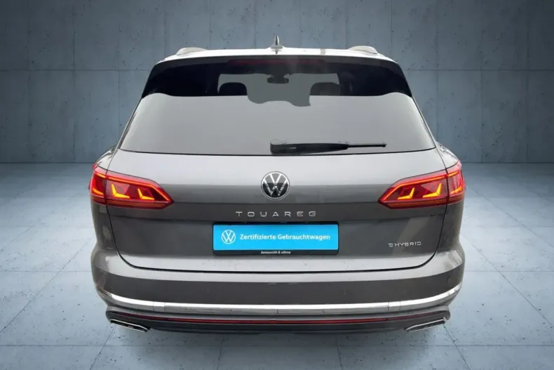 Volkswagen Touareg din 2022 cu 74.844 km - oferta VOL173934 - foto 5