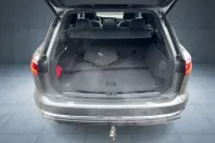 Volkswagen Touareg din 2022 cu 74.844 km - oferta VOL173934 - foto 14