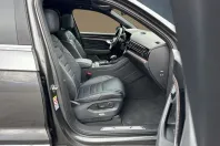 Volkswagen Touareg din 2022 cu 74.844 km - oferta VOL173934 - foto 16