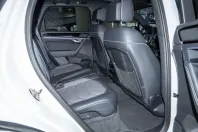 Volkswagen Touareg din 2024 cu 22.971 km - oferta VOL173936 - foto 5