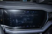 Volkswagen Touareg din 2024 cu 22.971 km - oferta VOL173936 - foto 11