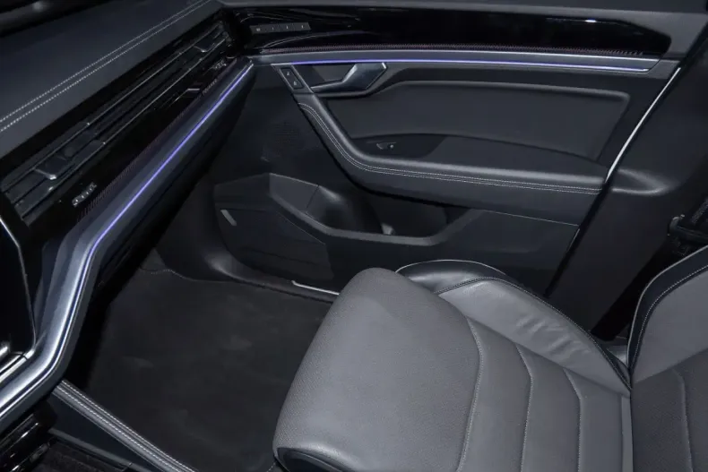 Volkswagen Touareg din 2024 cu 22.971 km - oferta VOL173936 - foto 15