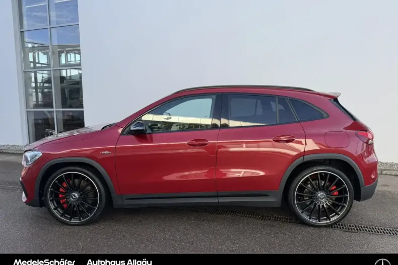 Mercedes-Benz GLA 45 AMG din 2023 cu 22.386 km - oferta MER173937 - foto 3