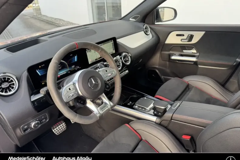 Mercedes-Benz GLA 45 AMG din 2023 cu 22.386 km - oferta MER173937 - foto 8