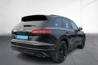 Volkswagen Touareg din 2022 cu 33.179 km - oferta VOL173940 - foto 3