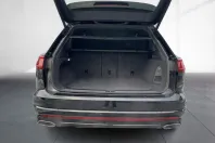 Volkswagen Touareg din 2022 cu 33.179 km - oferta VOL173940 - foto 10