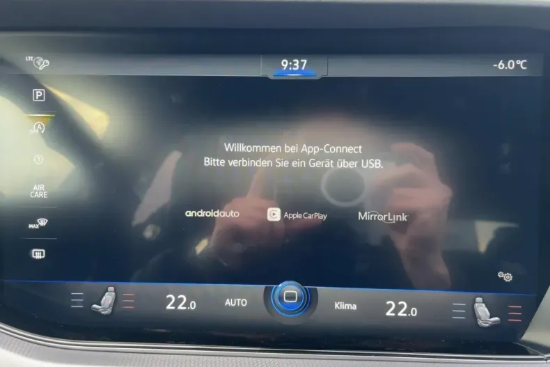 Volkswagen Touareg din 2022 cu 33.179 km - oferta VOL173940 - foto 12