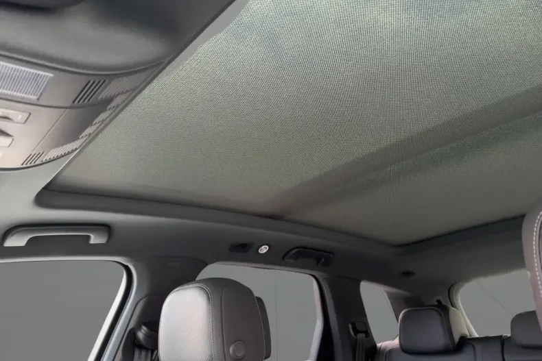 Volkswagen Touareg din 2022 cu 33.179 km - oferta VOL173940 - foto 19