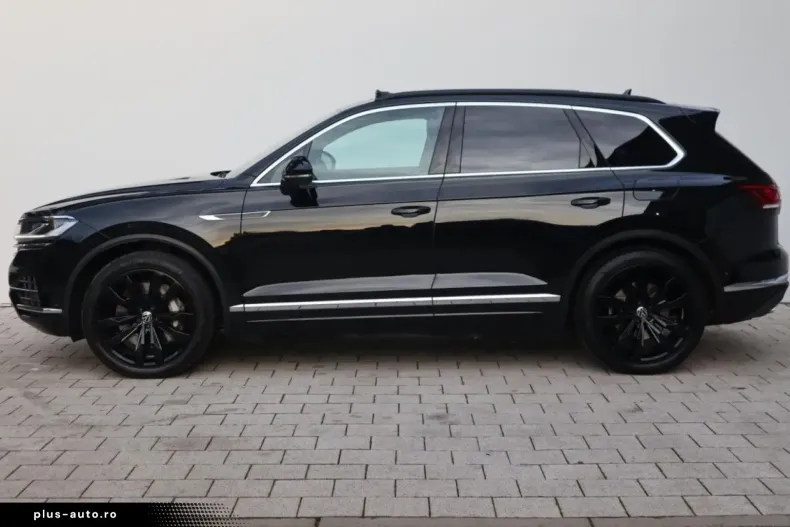 Volkswagen Touareg din 2022 cu 60.000 km - oferta VOL173943 - foto 2