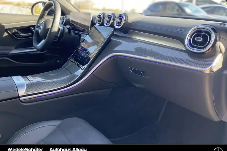 Mercedes-Benz CLE 200 din 2024 cu 7.398 km - oferta MER173961 - foto 17