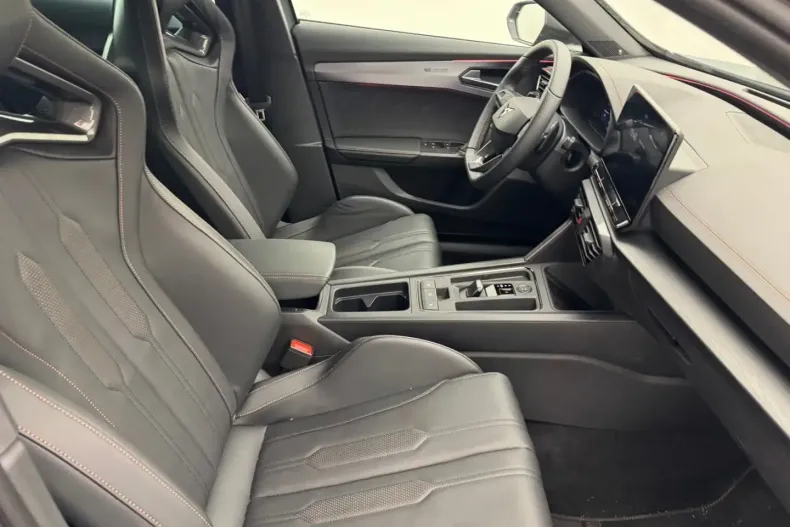 Cupra Formentor din 2024 cu 8.140 km - oferta CUP173962 - foto 3