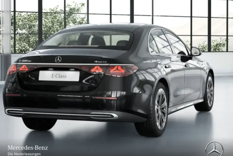 Mercedes-Benz E 300 din 2025 cu 16.236 km - oferta MER173972 - foto 3