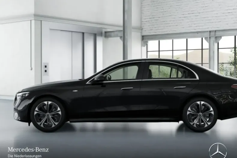 Mercedes-Benz E 300 din 2025 cu 16.236 km - oferta MER173972 - foto 4