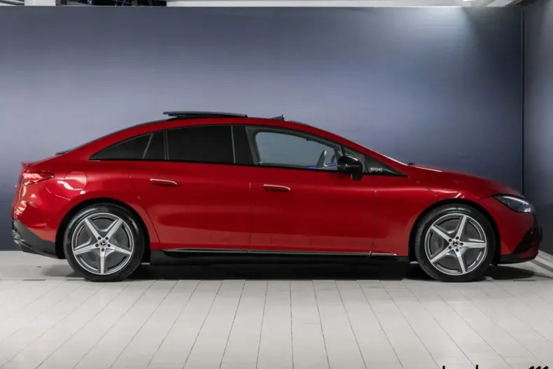 Mercedes-Benz EQE din 2024 cu 7.391 km - oferta MER173973 - foto 4