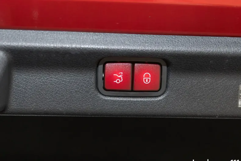 Mercedes-Benz EQE din 2024 cu 7.391 km - oferta MER173973 - foto 9