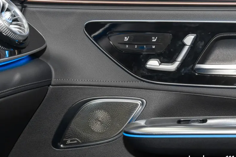 Mercedes-Benz EQE din 2024 cu 7.391 km - oferta MER173973 - foto 11