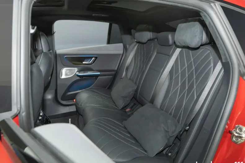 Mercedes-Benz EQE din 2024 cu 7.391 km - oferta MER173973 - foto 14