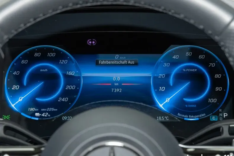 Mercedes-Benz EQE din 2024 cu 7.391 km - oferta MER173973 - foto 19