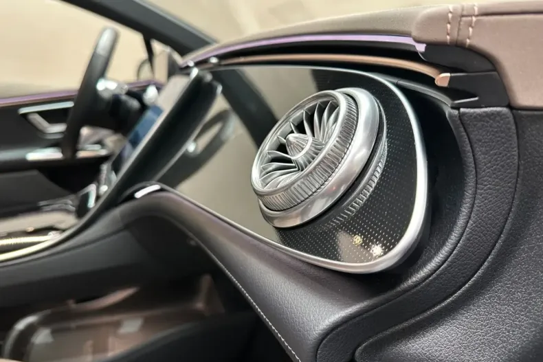 Mercedes-Benz EQE din 2023 cu 39.900 km - oferta MER173974 - foto 19