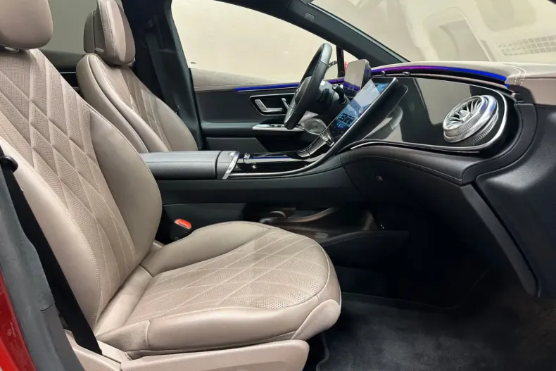 Mercedes-Benz EQE din 2023 cu 39.900 km - oferta MER173974 - foto 20